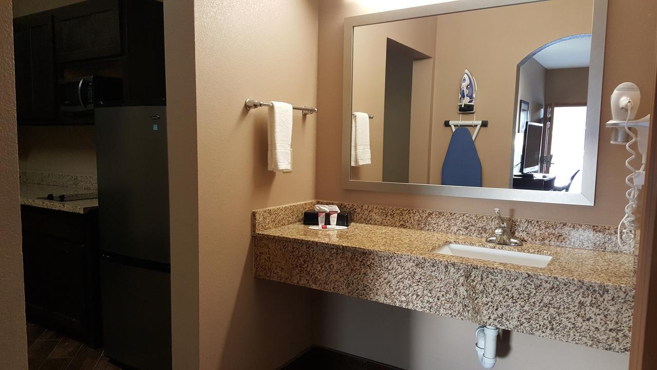 Executive Inn & Suites Floresville Eksteriør billede