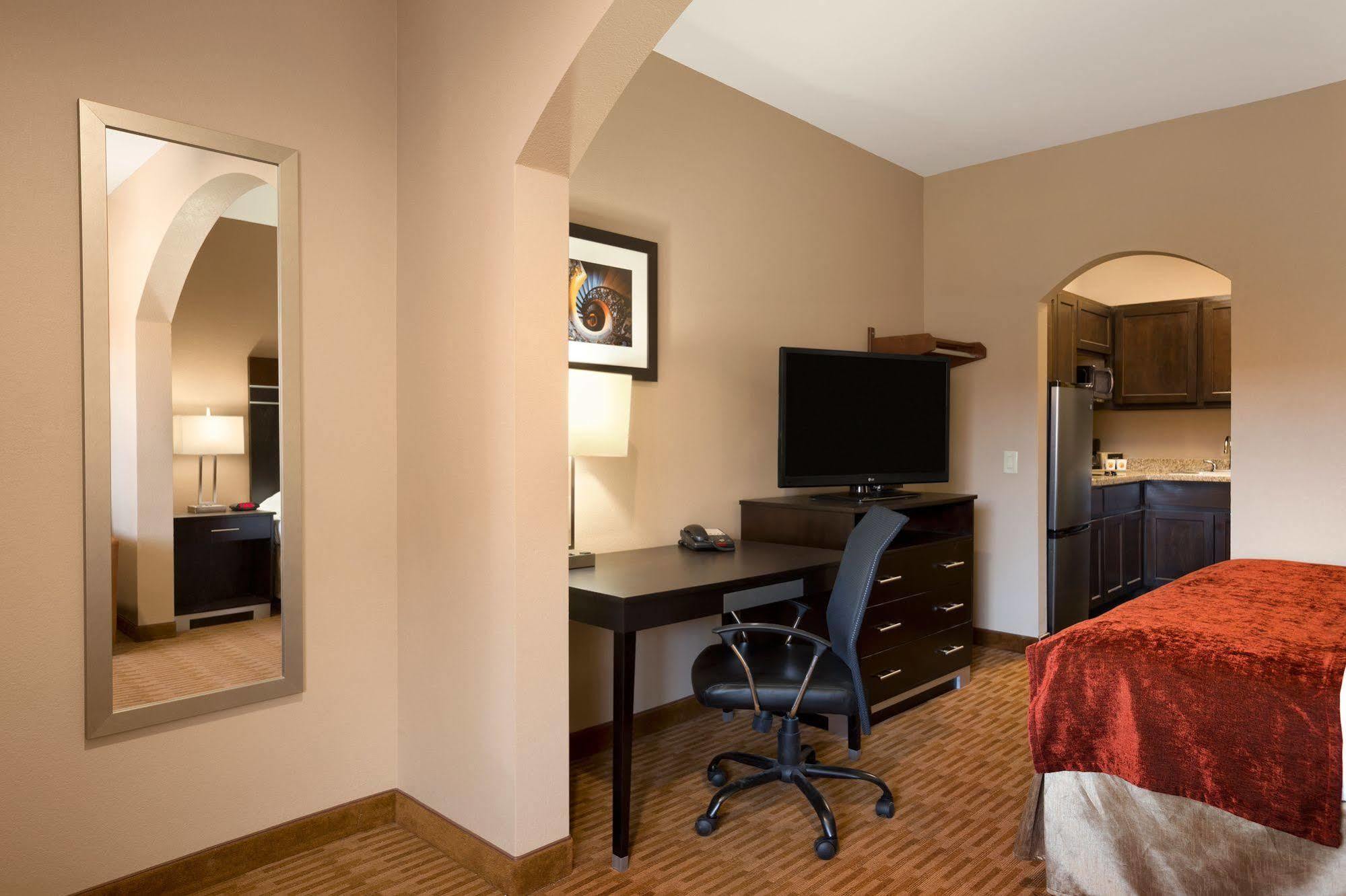 Executive Inn & Suites Floresville Eksteriør billede